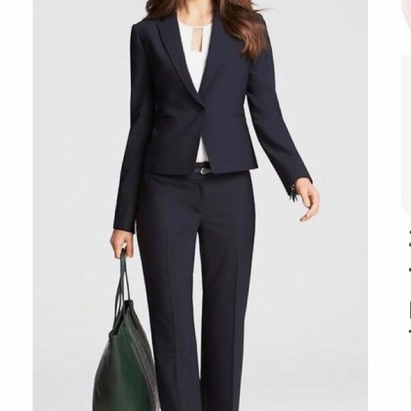 Ann Taylor Jackets & Blazers - ANN TAYLOR Navy Suit❤️All Season Stretch Like New!